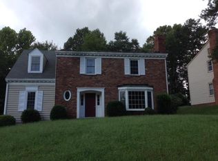 1213 Bixham Ln, Charlottesville, VA 22901