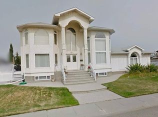 8616 159a Ave NW, Edmonton, AB T5Z3E8