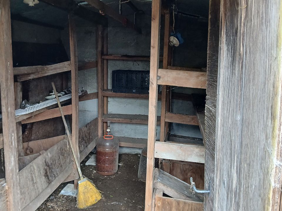 1st image of 22119 Foss Rd NE