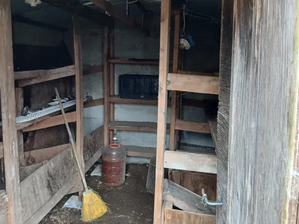 22119 Foss Rd NE, Poulsbo, WA 98370