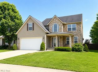 37637 Sandy Ridge Dr, North Ridgeville, OH 44039