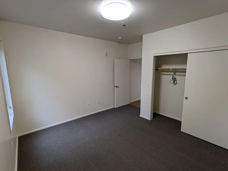 Viewpoint Terrace Apartments — Photo 100