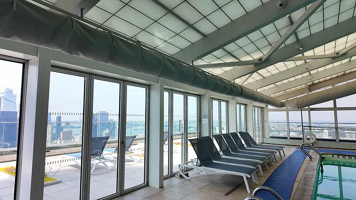 Sold by Compass | media 18