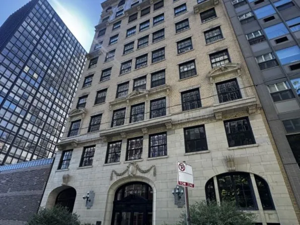 257 E Delaware Pl #1A2A, Chicago, IL 60611