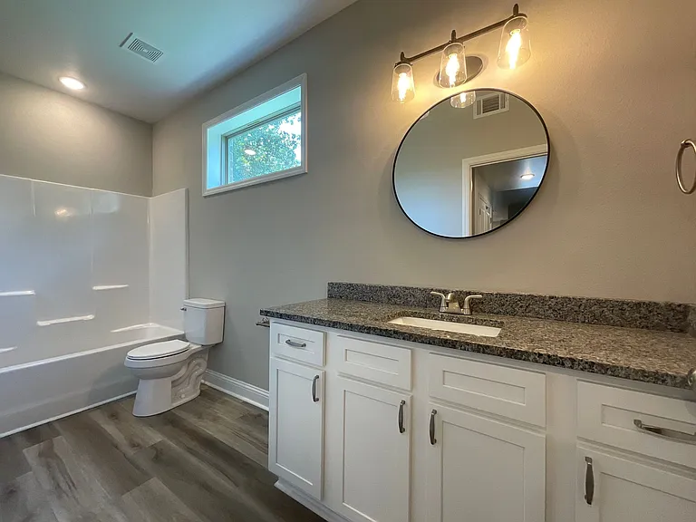 819 Ellis St — Photo 14