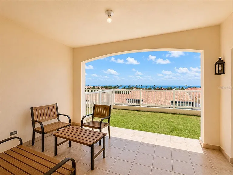 285 Palmas Inn Rd #DEL-5102 — Photo 13