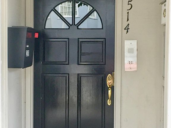 2nd image of 2514 Sacramento St APT C