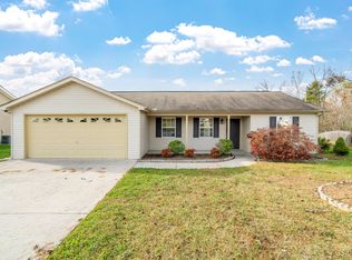 5117 Cattail Ln, Corryton, TN 37721