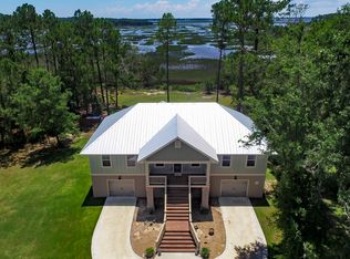 64 Jessies Ln, Woodbine, GA 31569