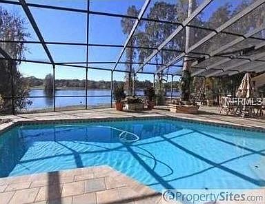 4th image of 313 S Riverhills Dr