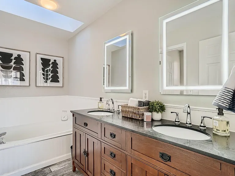 10593 Grove Ct — Photo 12