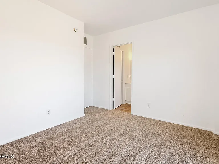 1280 Plaza Maria #B — Photo 10