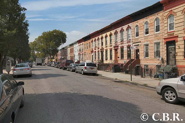 Sold by Coldwell Banker Reliable Real Estate | media 21