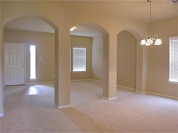 3rd image of 2726 Gilbreath Grove Ln