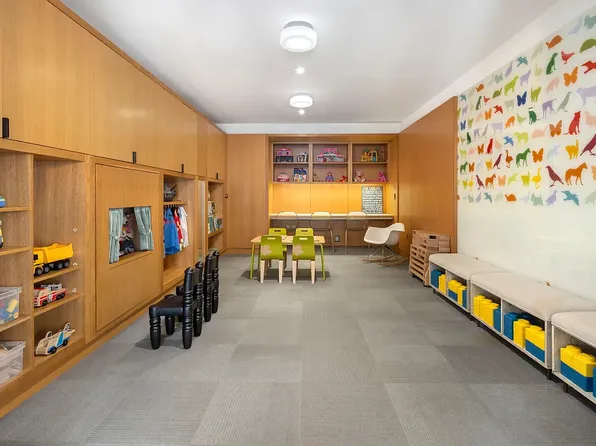 2150 Broadway image 27 of 27