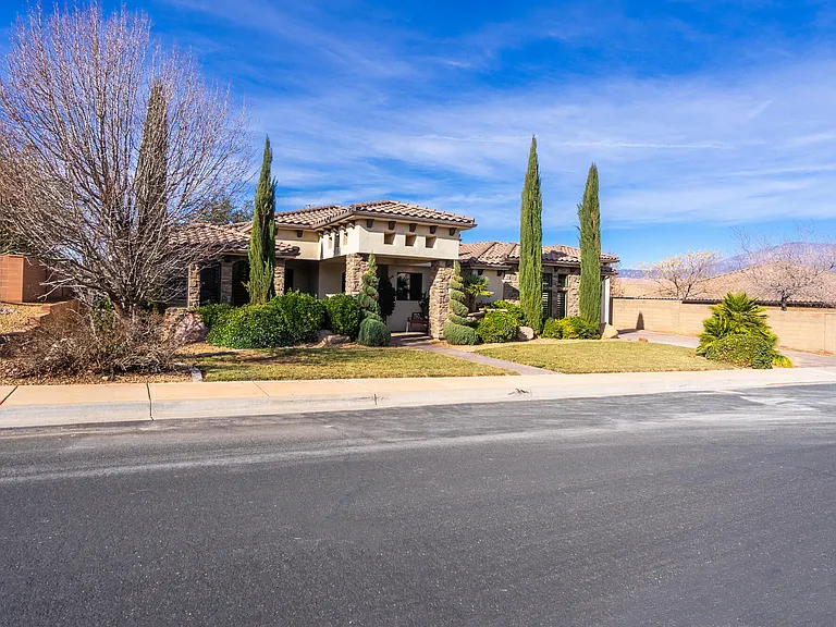 2732 S 4010 W — Photo 65