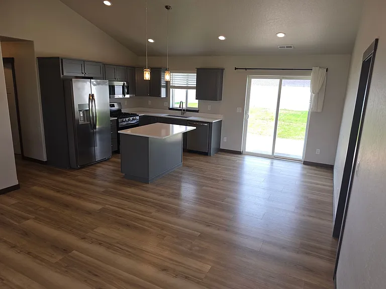 3885 N Pradera Ln — Photo 2