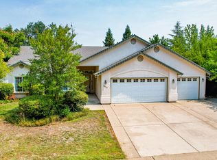 5886 Beaumont Dr, Redding, CA