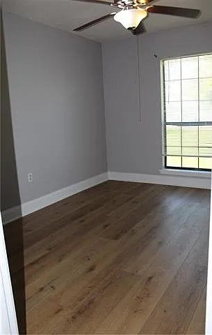 442 Cedar Ln — Photo 8