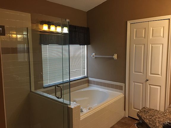 4th image of 2726 Talova Dr