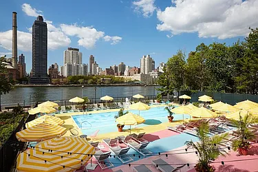 Rented by Manhattan Park
