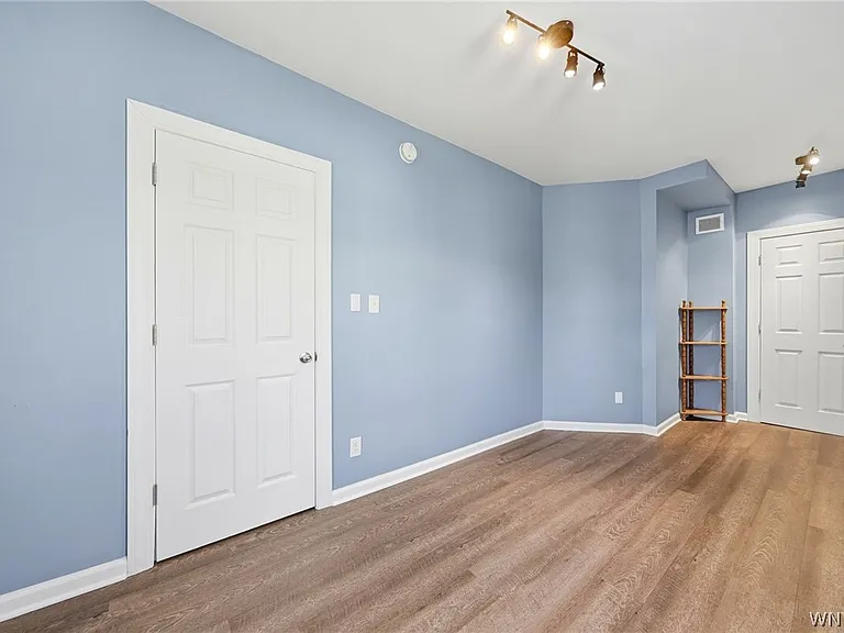 93 Cleveland Ave — Photo 24