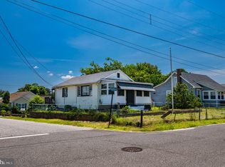 5 Millman Ln, Villas, NJ 08251