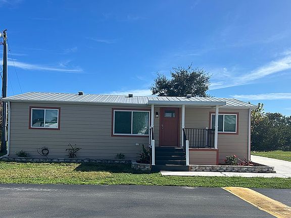 2nd image of 3600 SE Mariposa Ave Lot 70