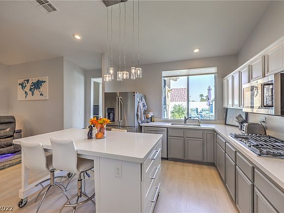 4th image of 9704 Echo Hills Dr