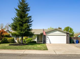 3132 Seminole Dr, Redding, CA 96001