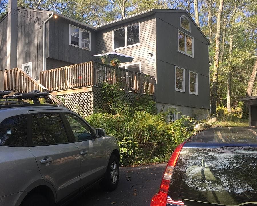 2nd image of 79 Wolf Rock Rd