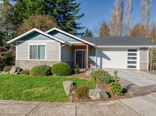 6809 Magnolia Ct, Brookings, OR 97415
