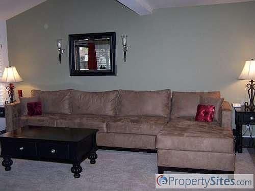 5th image of 3845 Mahogany St