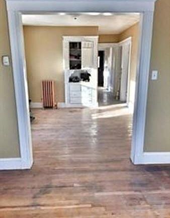 5th image of 104 Wright Ave