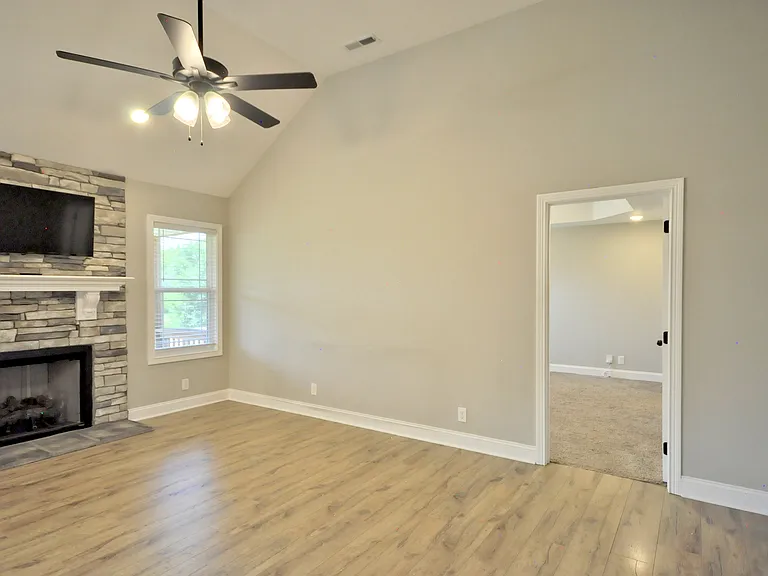 924 Burley Barn Rd — Photo 5