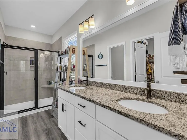 399 Beecher Dr — Photo 18