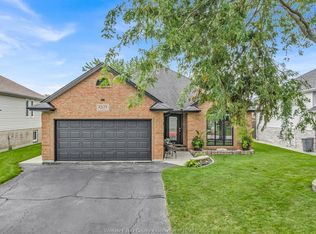 2575 Wildberry Cres, Tecumseh, ON N9K1C2