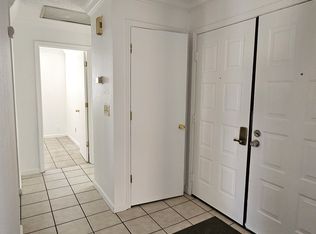 5575 Ehrhardt Ave, Sacramento, CA 95823