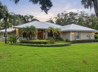 2042 Academy Ct, New Port Richey, FL 34655