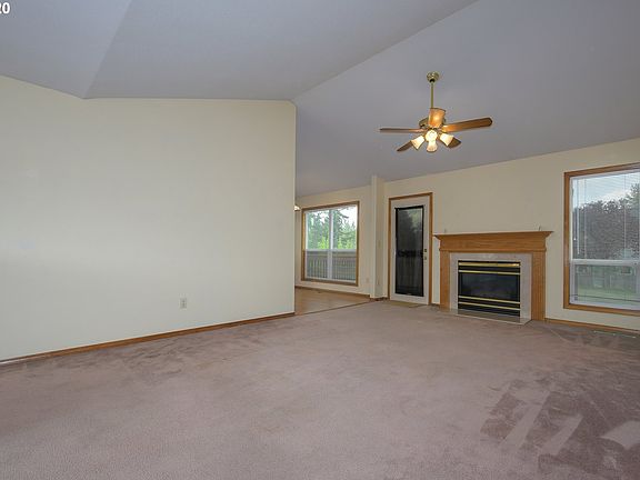 4th image of 8008 NE 101st Cir