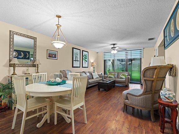 4th image of 93 NW 98th Terrace #93