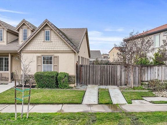 4th image of 2238 Mustang Dr