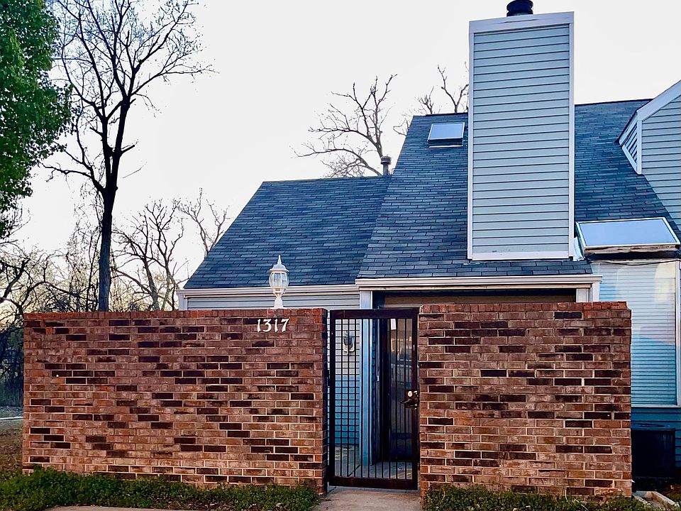 1st image of 1317 Catalpa Ln
