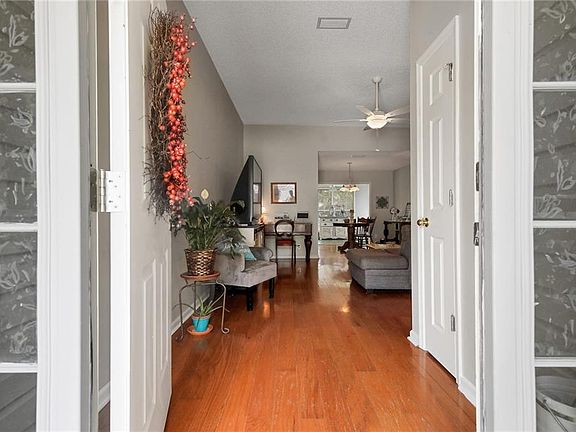 3rd image of 227 S Teakwood Ct