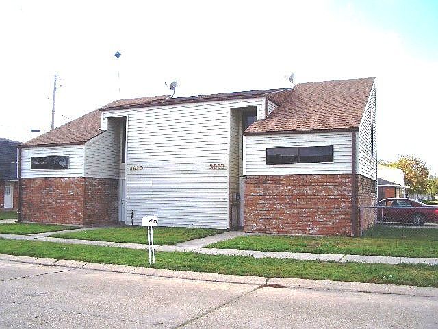 1st image of 3620 Laplace St