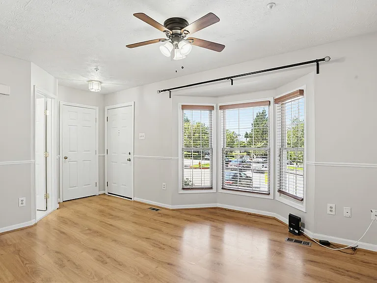 8000 Brightlight Pl — Photo 7