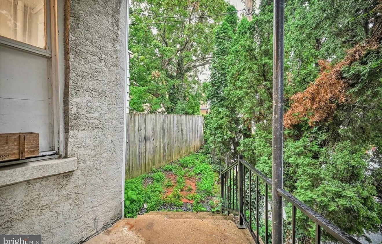 Studio, 850 sqft, $800 — Photo 4