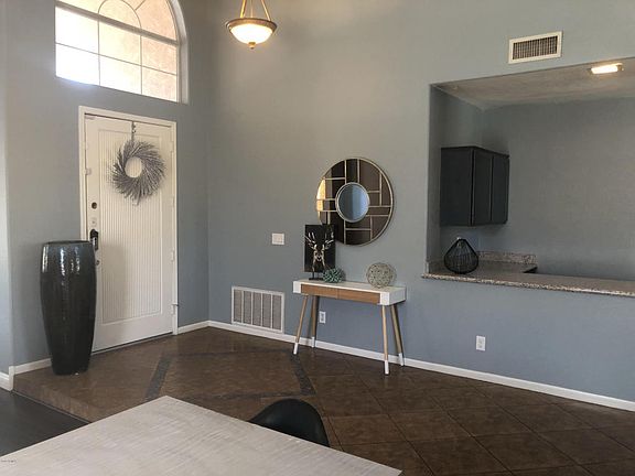 4th image of 11135 W Dana Ln