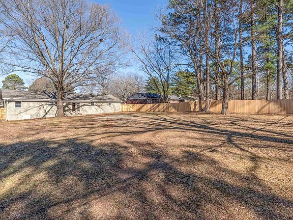 5th image of 23 Robinson St