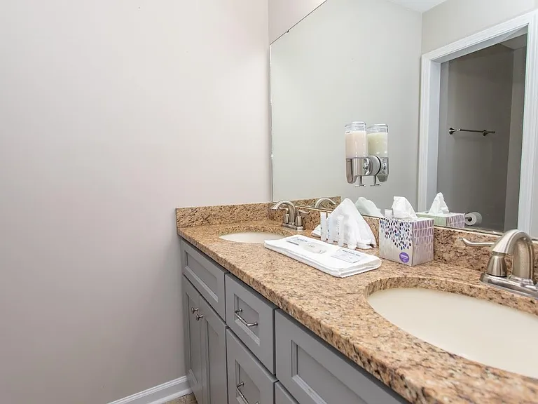 665 Tupelo Ln — Photo 26